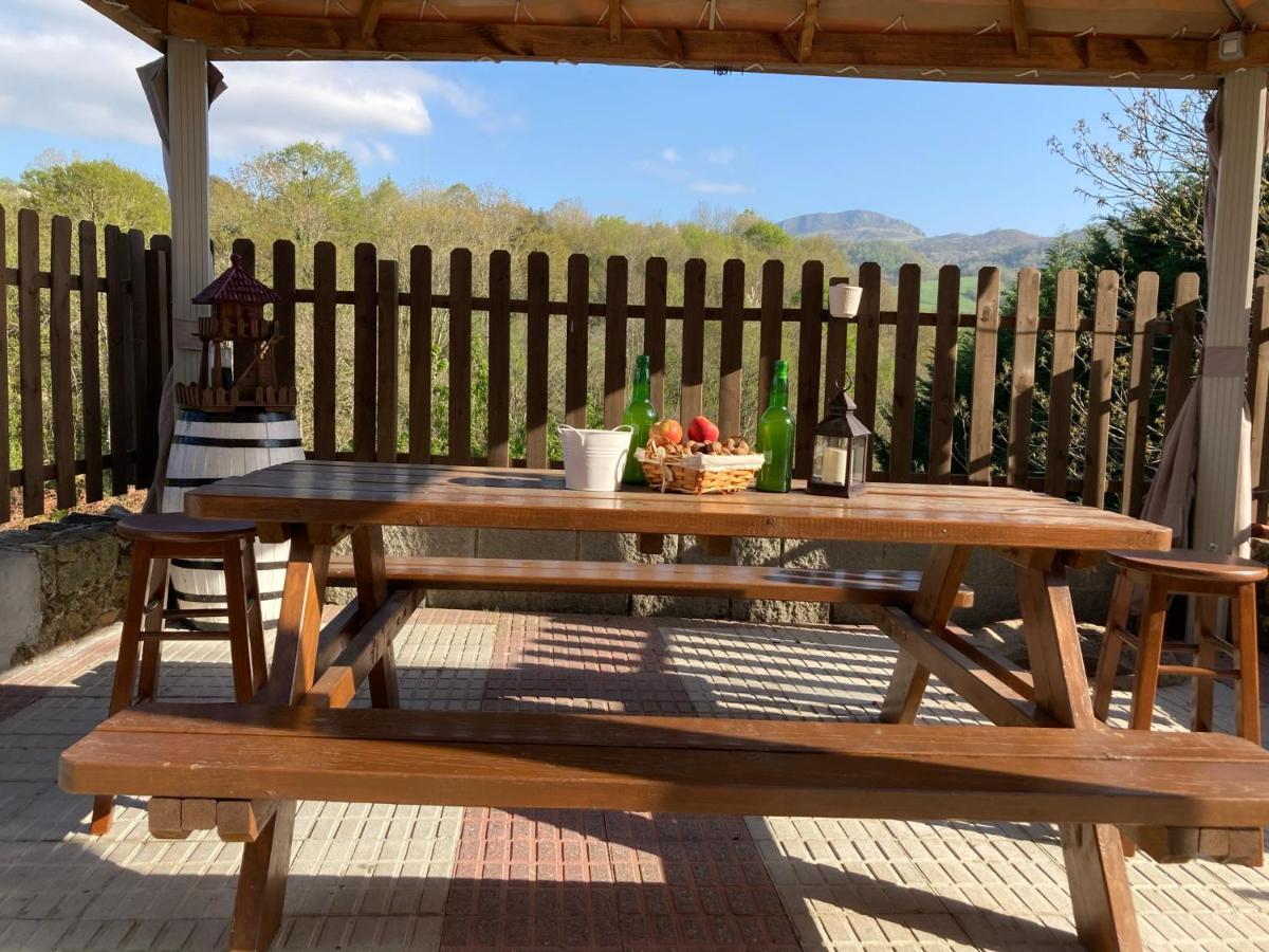 Casa Elena Cangas De Onis Con Wifi Y Parking Gratuito ภายนอก รูปภาพ